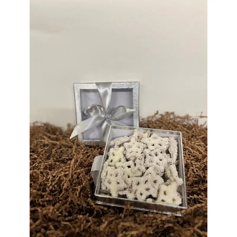White Chocolate Snowflake Pretzels Gift Box