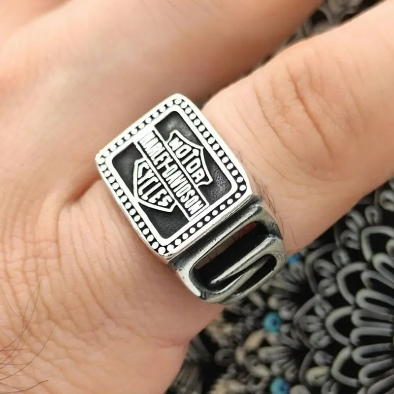 Discover the Essence of Freedom with our 925K Sterling Silver Harley Davidson Ring