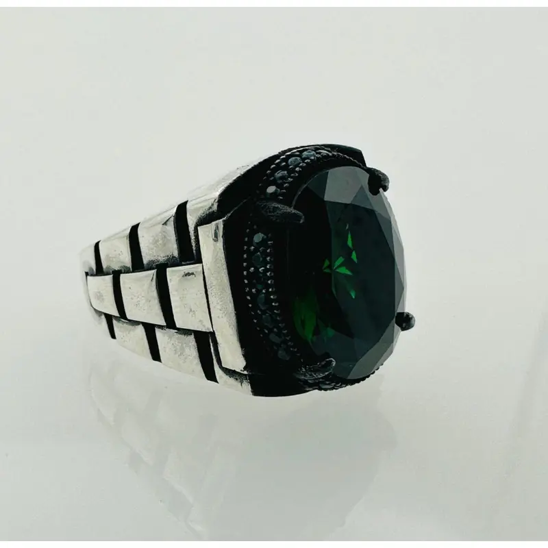 Elegant Emerald Men's Ring