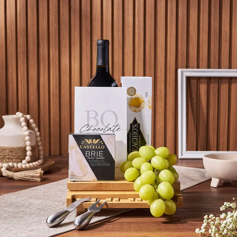 Grange Park Wine & Cheese Basket