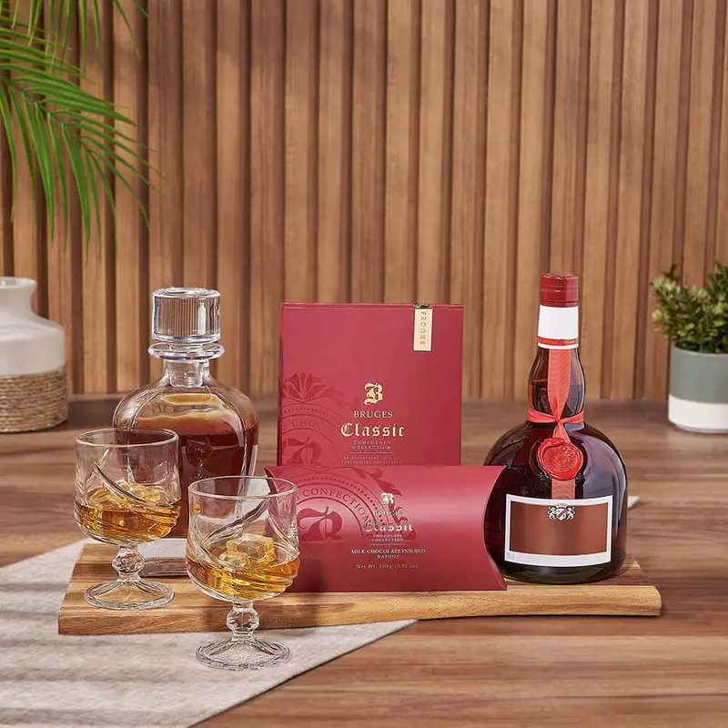 Refined Decanter & Liquor Gift Set