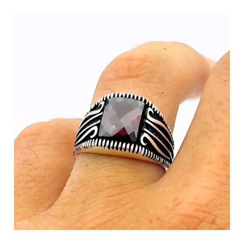 Exquisite Men's Handcrafted Red Zircon 925 Sterling Silver Statement Ring