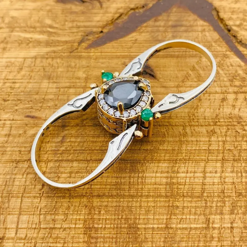 Handmade 925 Sterling Silver Reversible Ring with Dual Emerald & Onyx Gemstones | Two-in-One Customizable Design