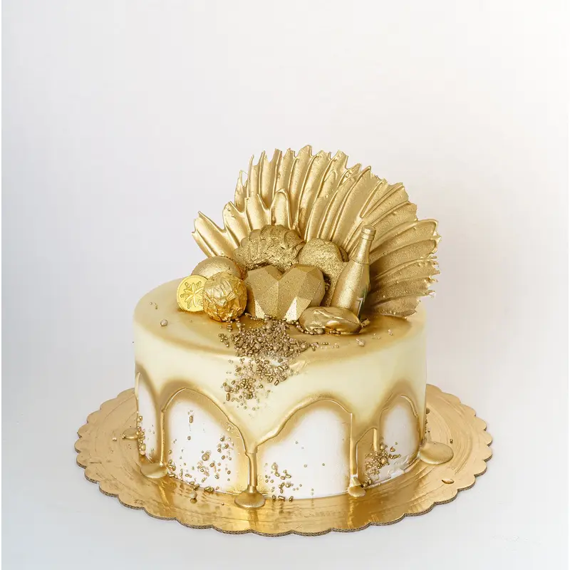 Cake 8 Celebrate in Gold and White