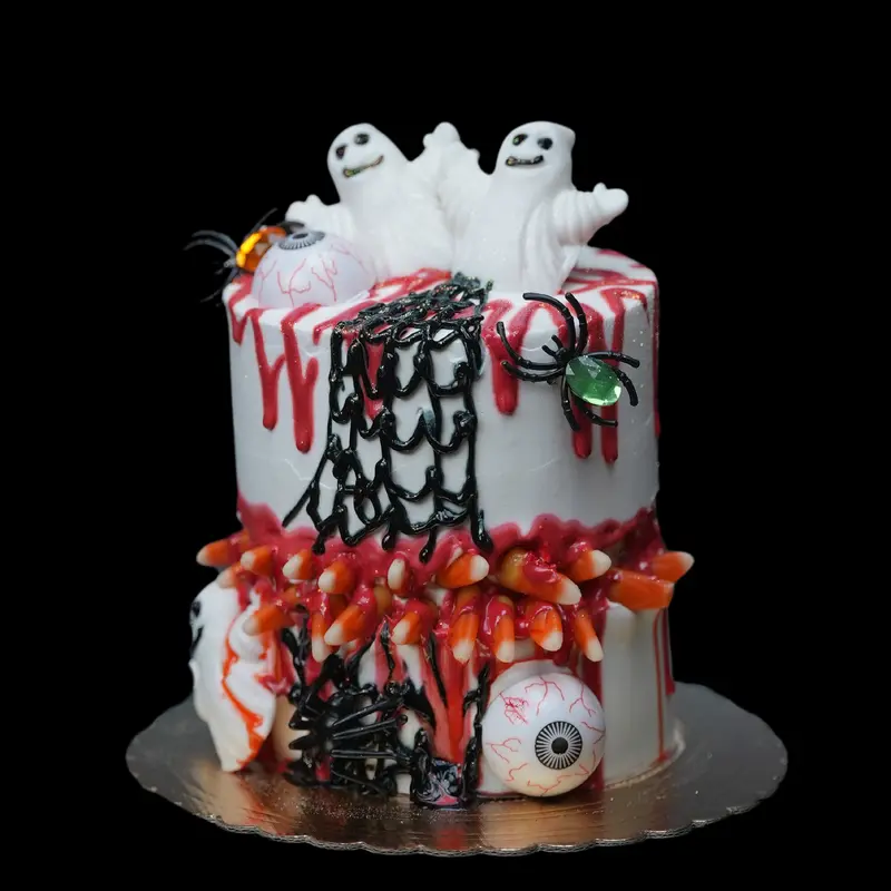2024 Spooky Ghost Halloween Cake