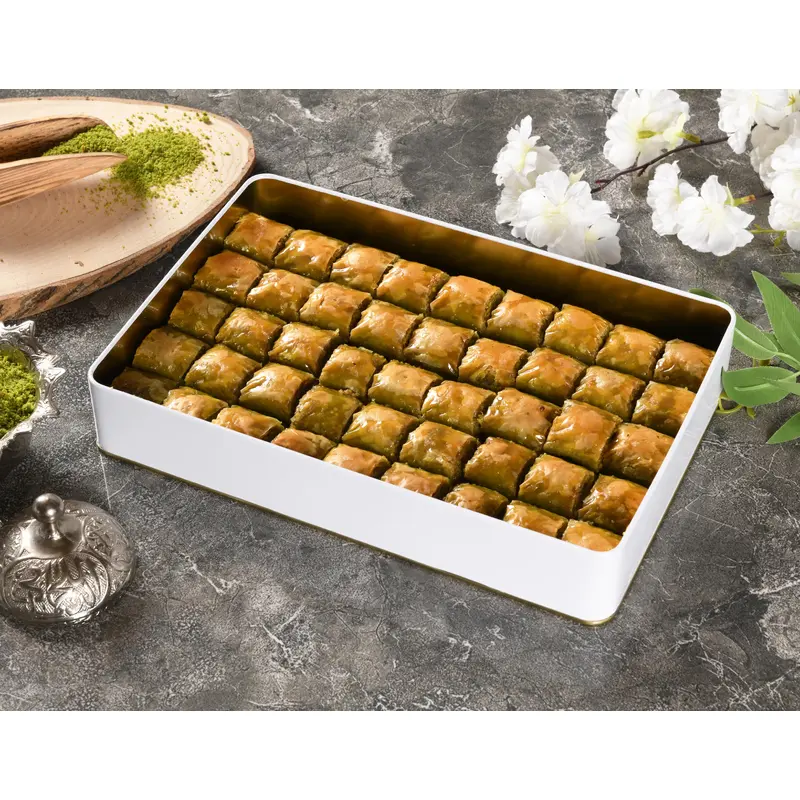 Asi | Special Mini Baklava with Pstachio in Gift Metal Box