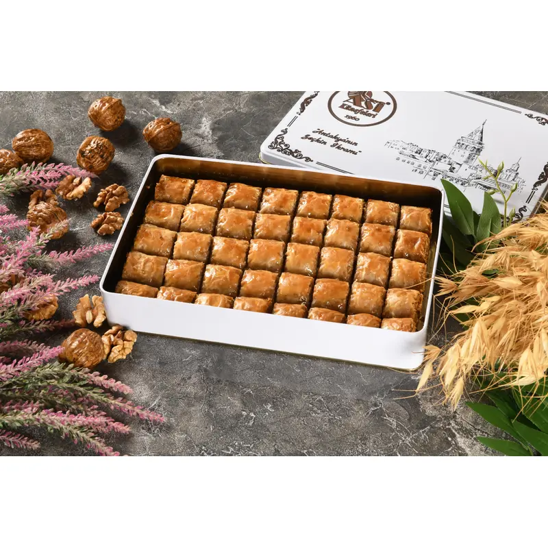 Asi | Special Mini Baklava with Walnut in Gift Metal Box