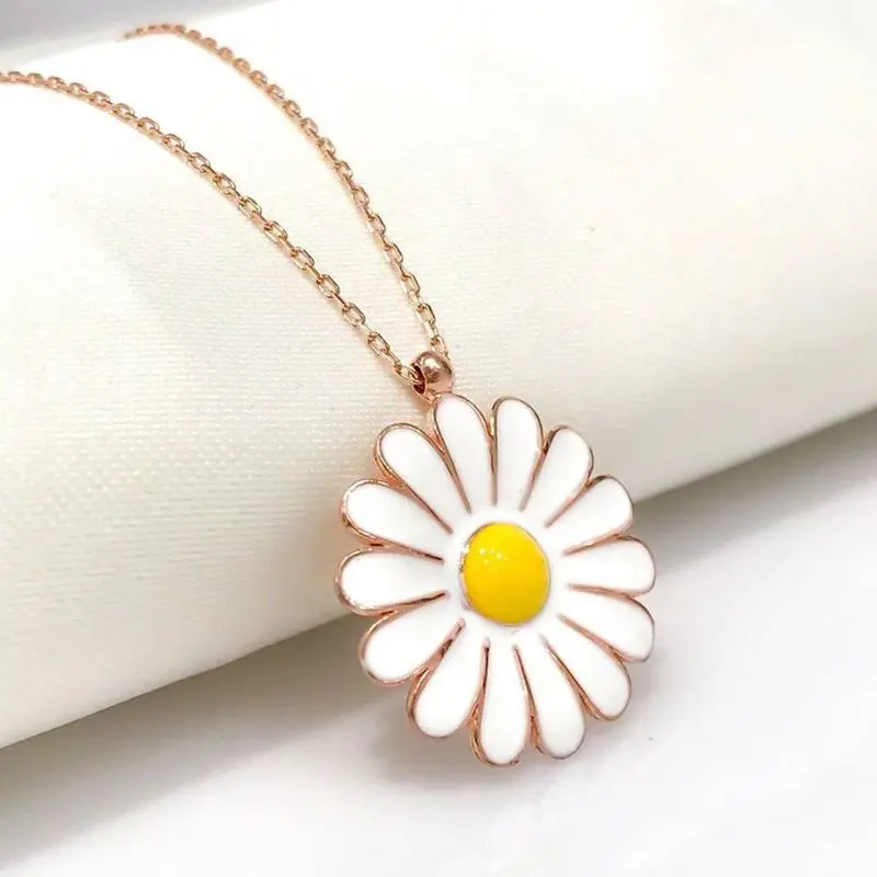Elegant Large Sterling Silver Daisy Necklace | Timeless Floral Jewelry Gift