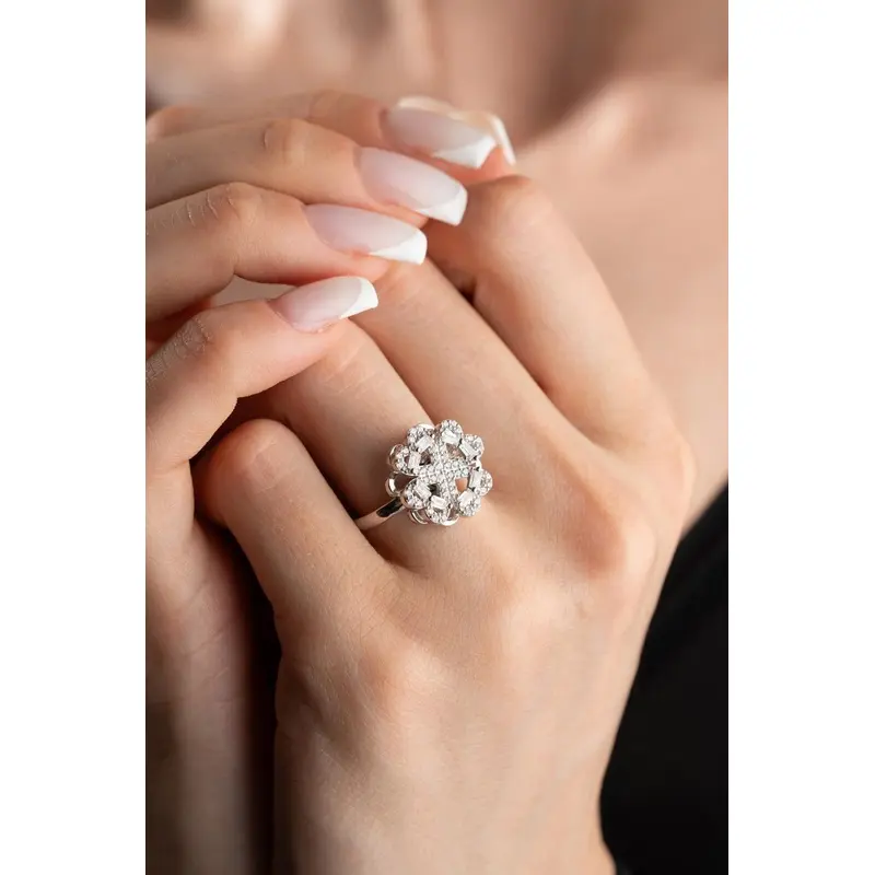 925 Sterling Silver Rotating Lucky Clover Ring | Baguette Zircon Stones & Four Heart Design | Adjustable