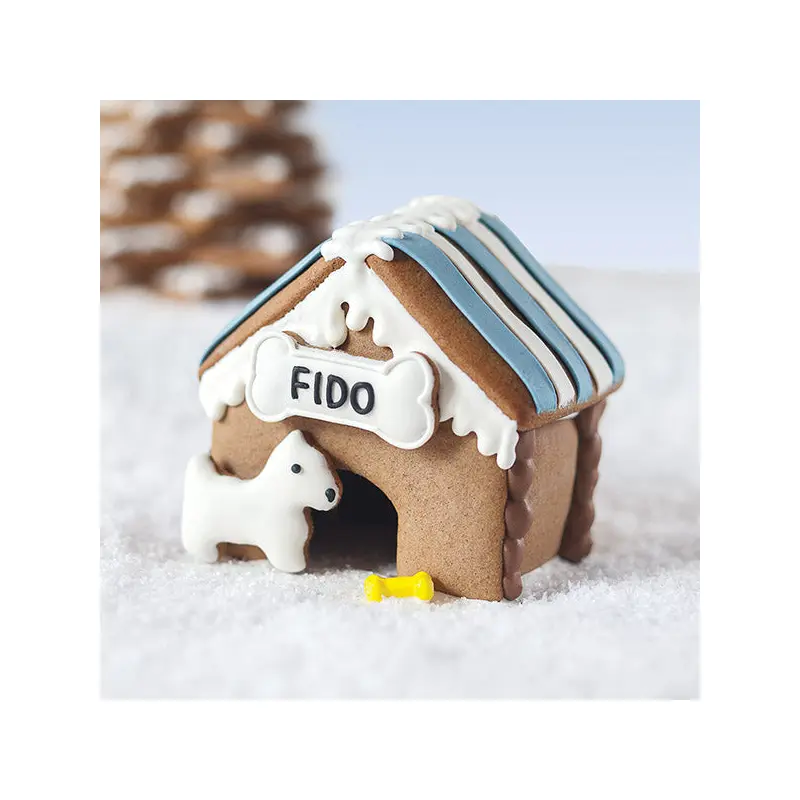 Personalized Gingerbread Doghouse