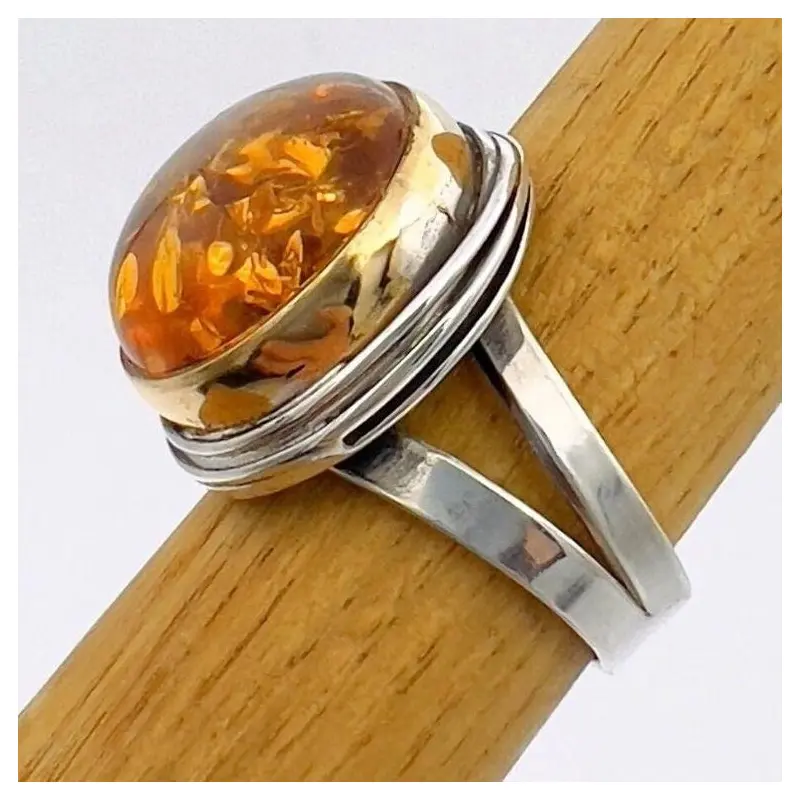 Women's Amber Stone Ring