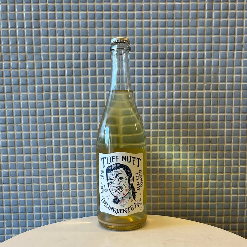 delinquente wine tuff nutt bianco d'alessano '24