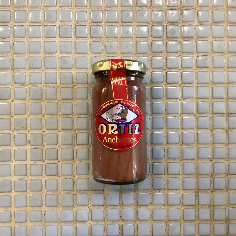 ortiz anchovy fillet jar