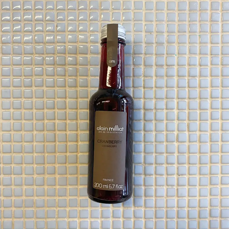 alain milliat cranberry juice 6.7oz small