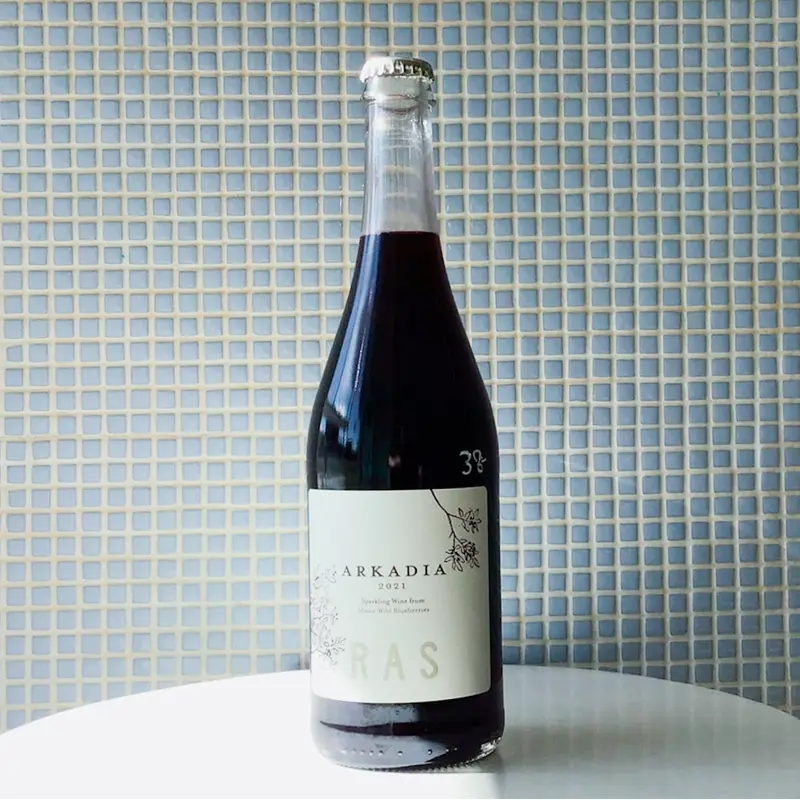 ras wines arkadia sparkling blueberry wine 2020
