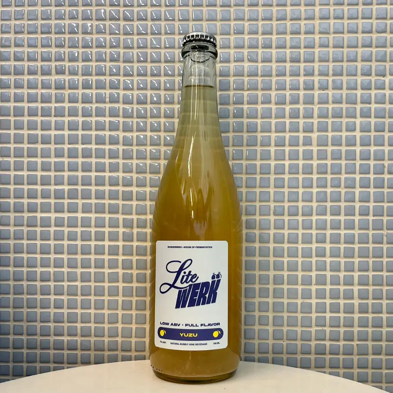wonderwerk lite werk yuzu sparkling fruit wine 2023