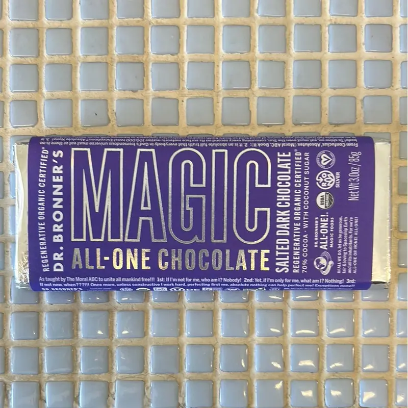 dr. bronners magic chocolate bar salted dark 70%