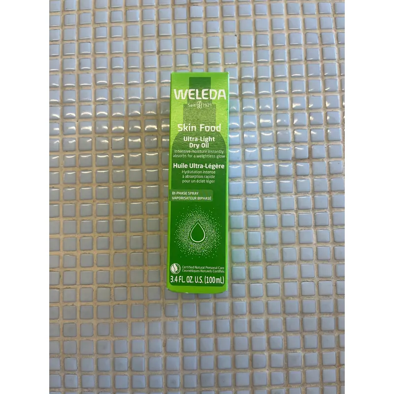 weleda skin food ultra-light dry oil